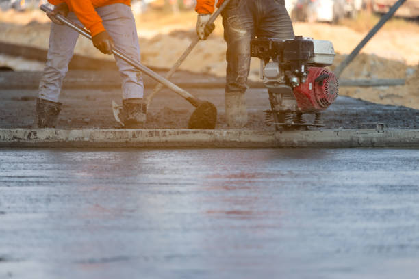 Best Concrete Pool Decks in Casselton, ND